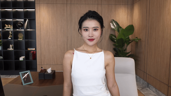 别跑 美女在追你